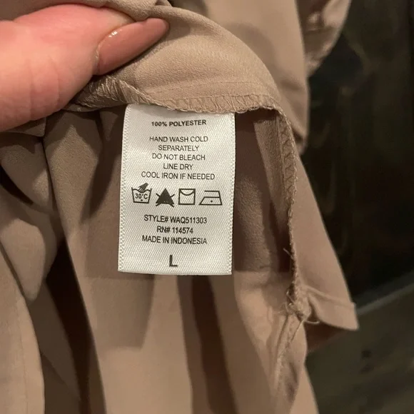 Pleione Brown Tunic with Batwing Sleeves and Relaxed Fit - Picture 5 of 13